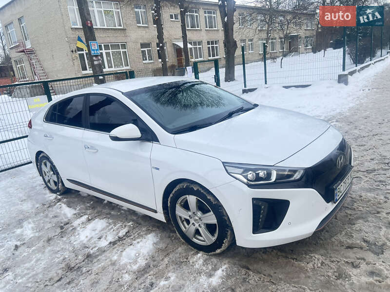 Хетчбек Hyundai Ioniq 2018 в Львові