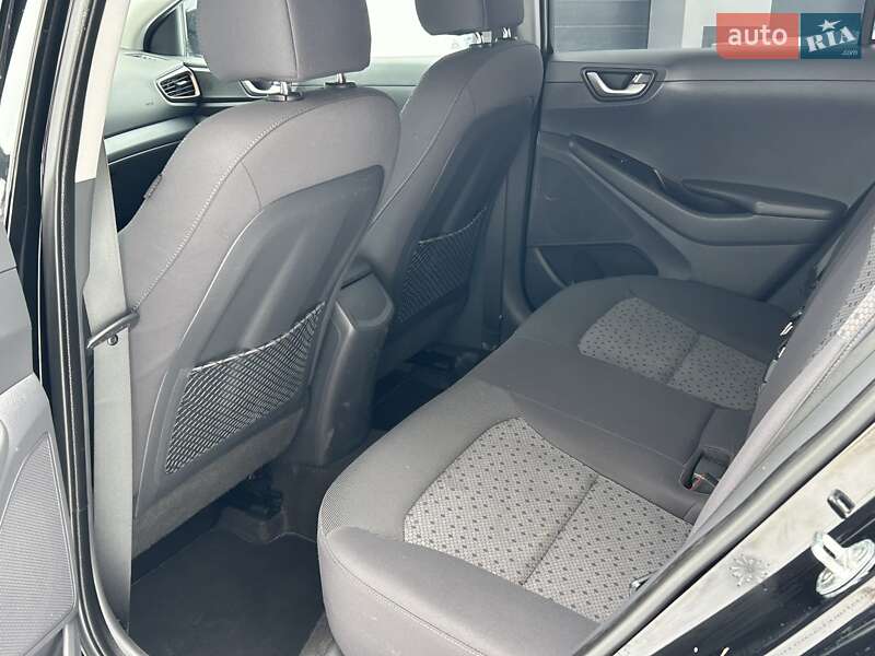 Хетчбек Hyundai Ioniq 2017 в Тернополі