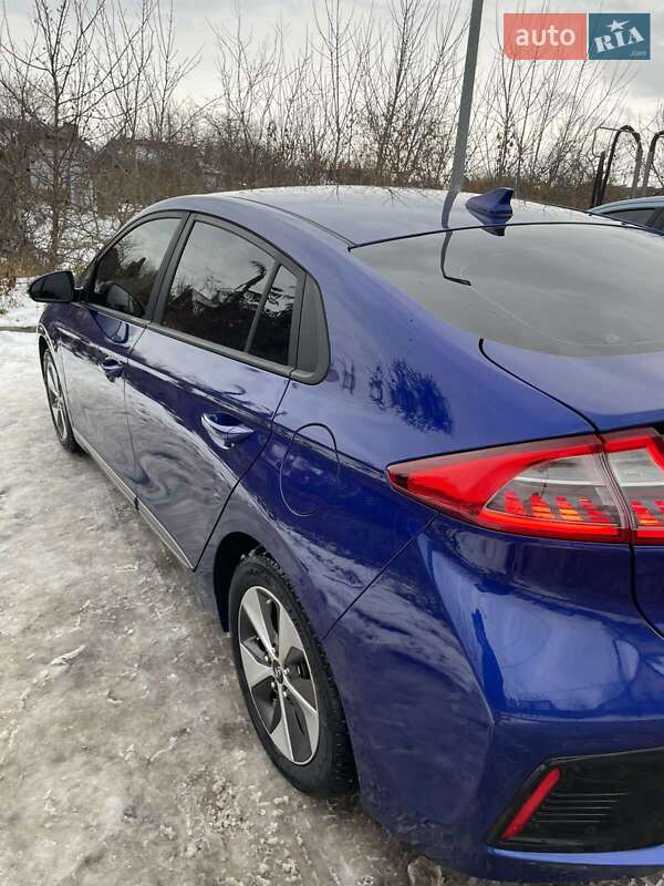 Хэтчбек Hyundai Ioniq 2019 в Виннице