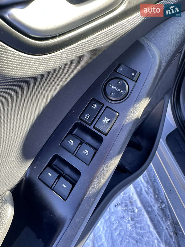 Хэтчбек Hyundai Ioniq 2018 в Староконстантинове фото 15 Хэтчбек Hyundai Ioniq 2018 в Староконстантинове