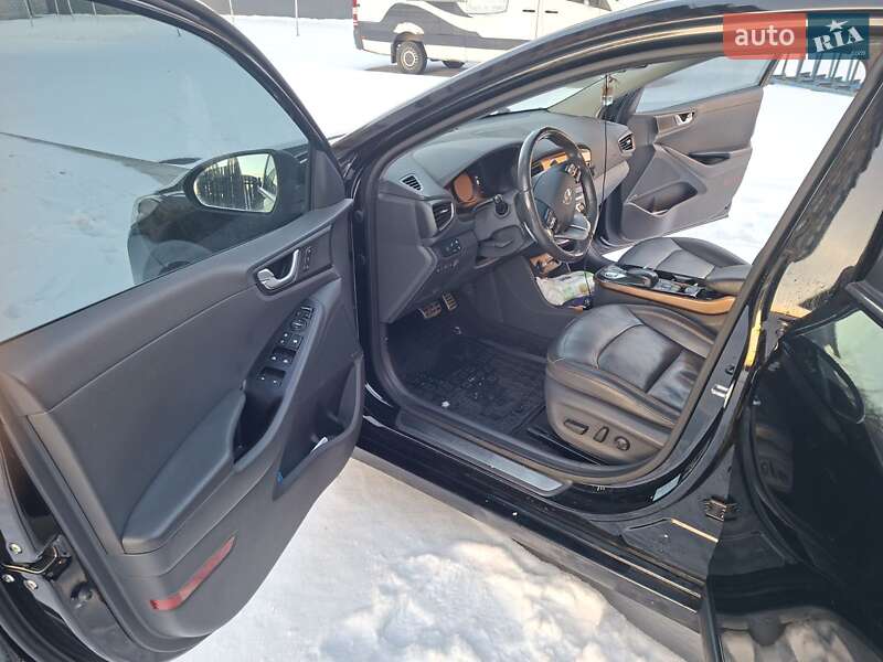 Лифтбек Hyundai Ioniq 2019 в Хмельницком