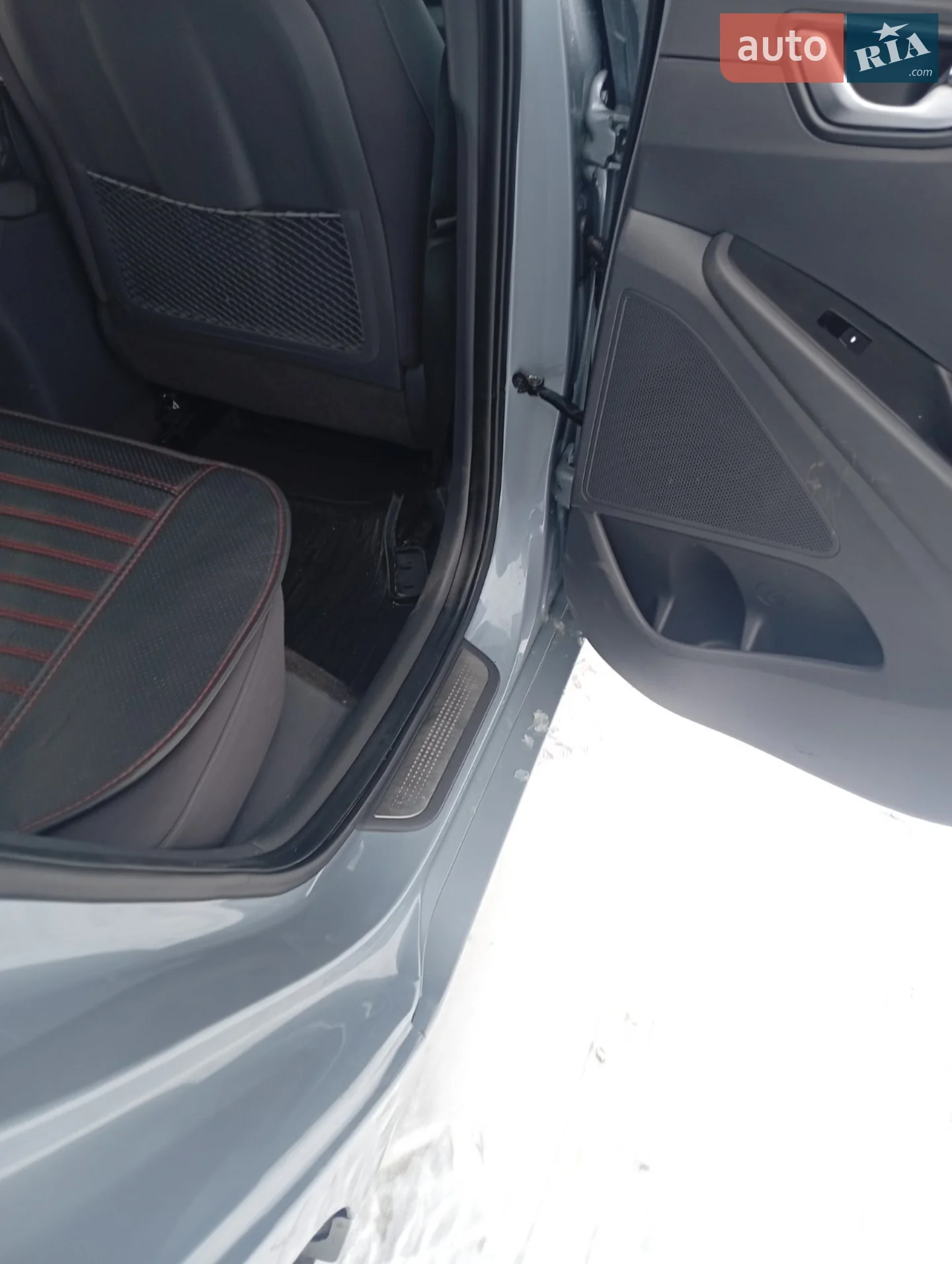 2017 Hyundai IONIQ - мініатюра 18