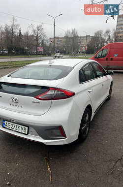 Хэтчбек Hyundai Ioniq 2016 в Кривом Роге
