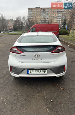 Хэтчбек Hyundai Ioniq 2016 в Кривом Роге