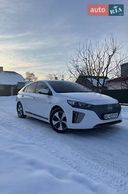 Хетчбек Hyundai Ioniq 2017 в Нововолинську
