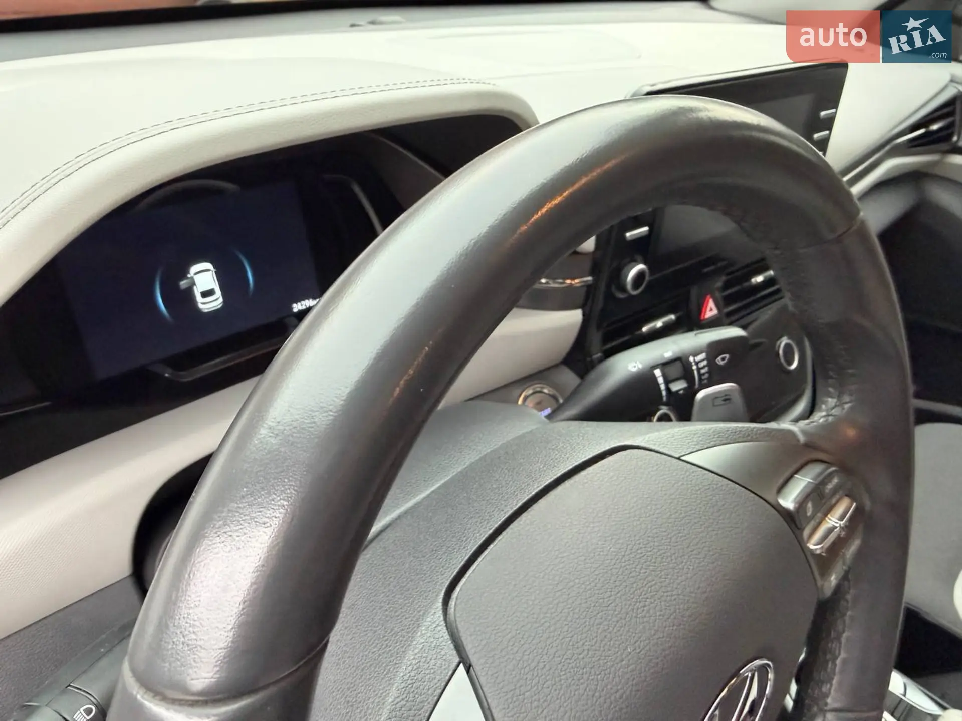 2020 Hyundai IONIQ - мініатюра 38