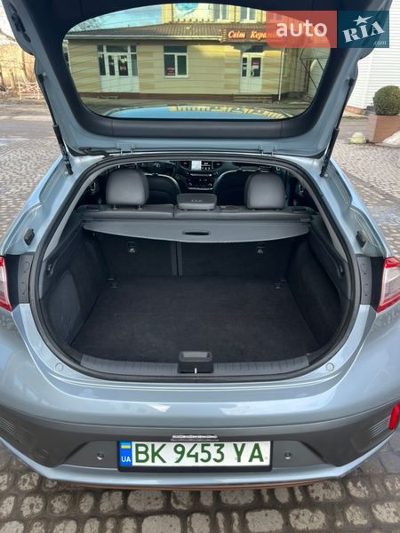 Хэтчбек Hyundai Ioniq 2018 в Ровно