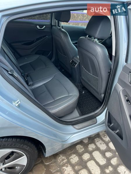 Хэтчбек Hyundai Ioniq 2018 в Ровно