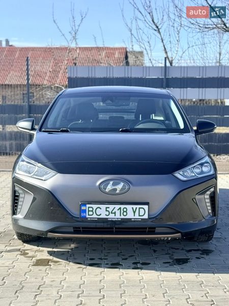 Хэтчбек Hyundai Ioniq 2017 в Бродах