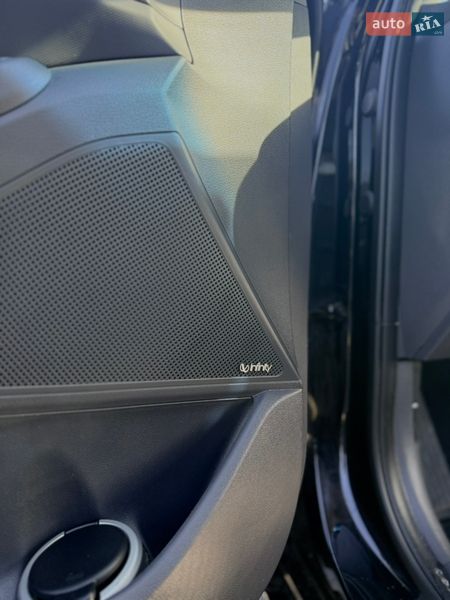 Хэтчбек Hyundai Ioniq 2017 в Бродах