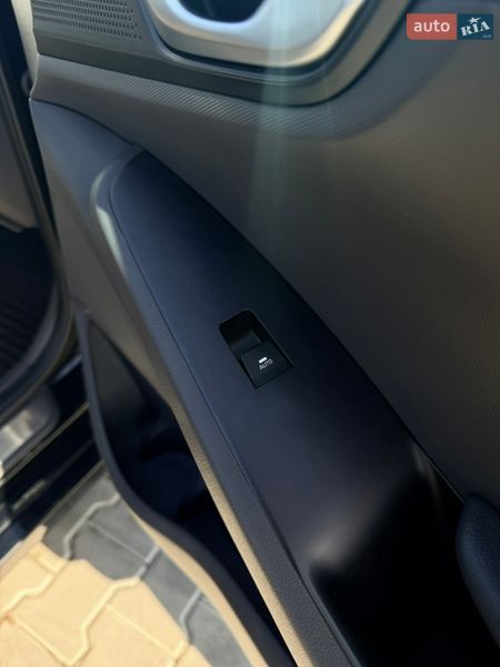 Хэтчбек Hyundai Ioniq 2017 в Бродах