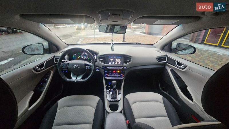 Хэтчбек Hyundai Ioniq 2018 в Борисполе