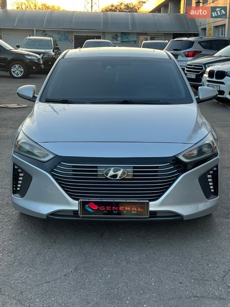 Хэтчбек Hyundai Ioniq 2018 в Одессе
