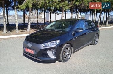 Хэтчбек Hyundai Ioniq 2017 в Ровно