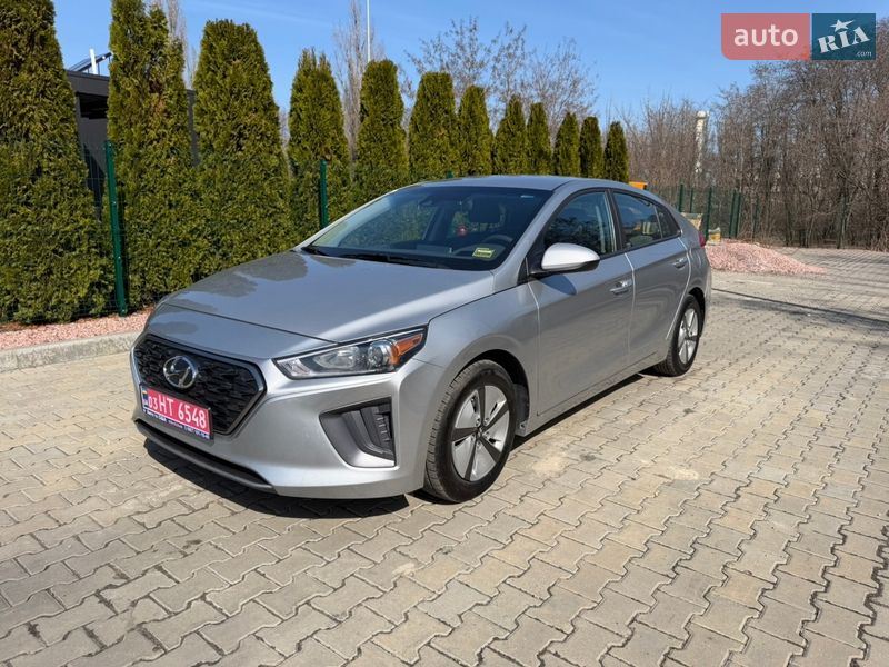 Hyundai Ioniq 2021