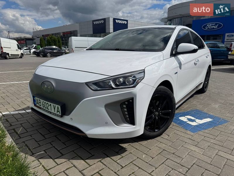 Хэтчбек Hyundai Ioniq 2018 в Виннице