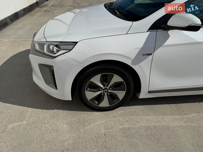 Хэтчбек Hyundai Ioniq 2017 в Виннице фото 52 Хэтчбек Hyundai Ioniq 2017 в Виннице
