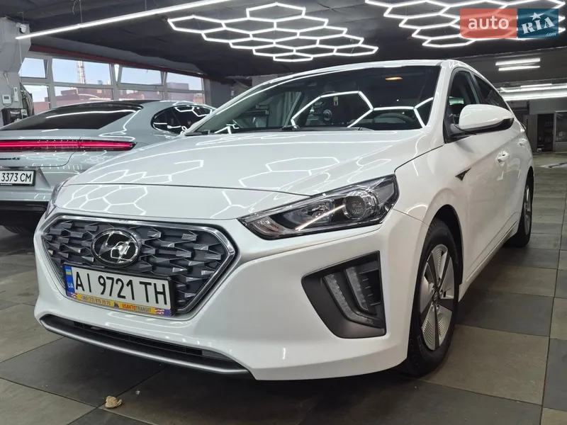 Hyundai Ioniq 2021