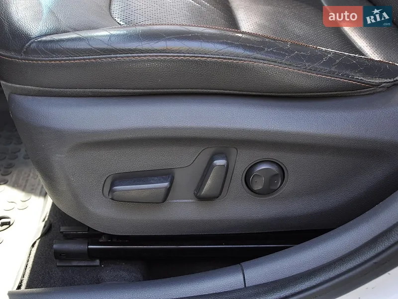 Hyundai Ioniq 2018 VIN KMHC851HFJU037787 фото оголошення 23 з 70