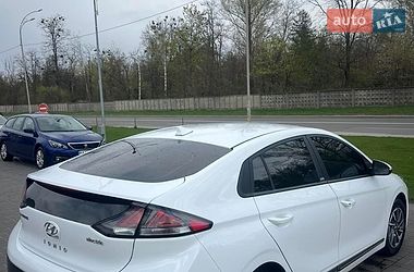 Ліфтбек Hyundai Ioniq 2021 в Києві