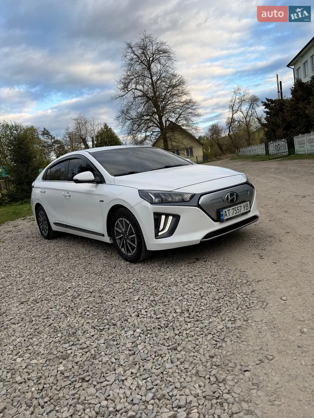 2019 Hyundai IONIQ - мініатюра 5