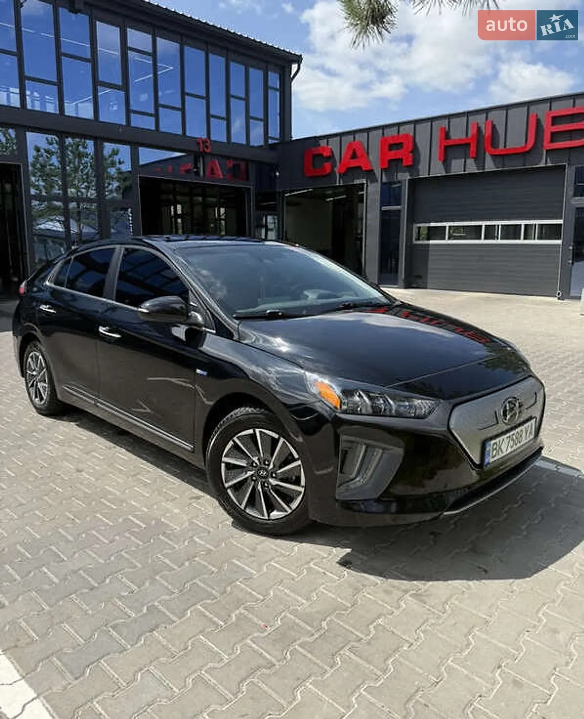 2020 Hyundai IONIQ - фото 1