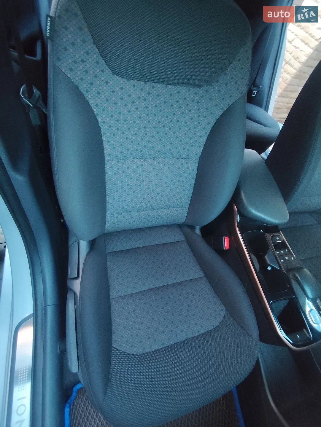 2018 Hyundai IONIQ - мініатюра 44