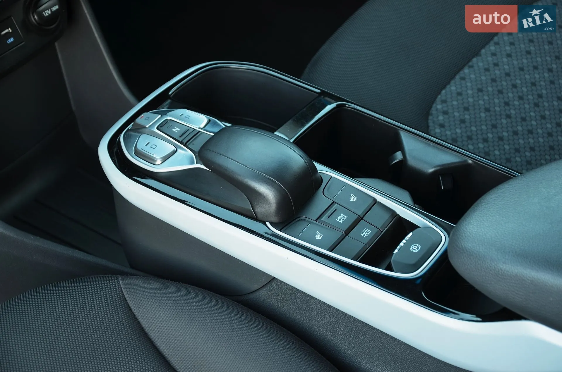 2017 Hyundai IONIQ - мініатюра 21