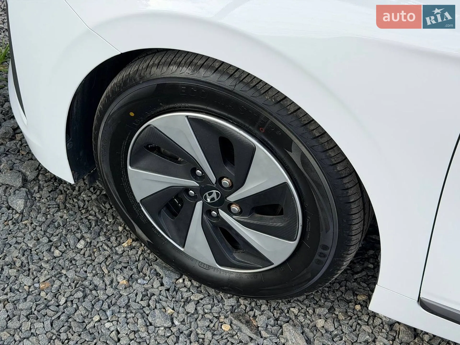 2017 Hyundai IONIQ - мініатюра 24