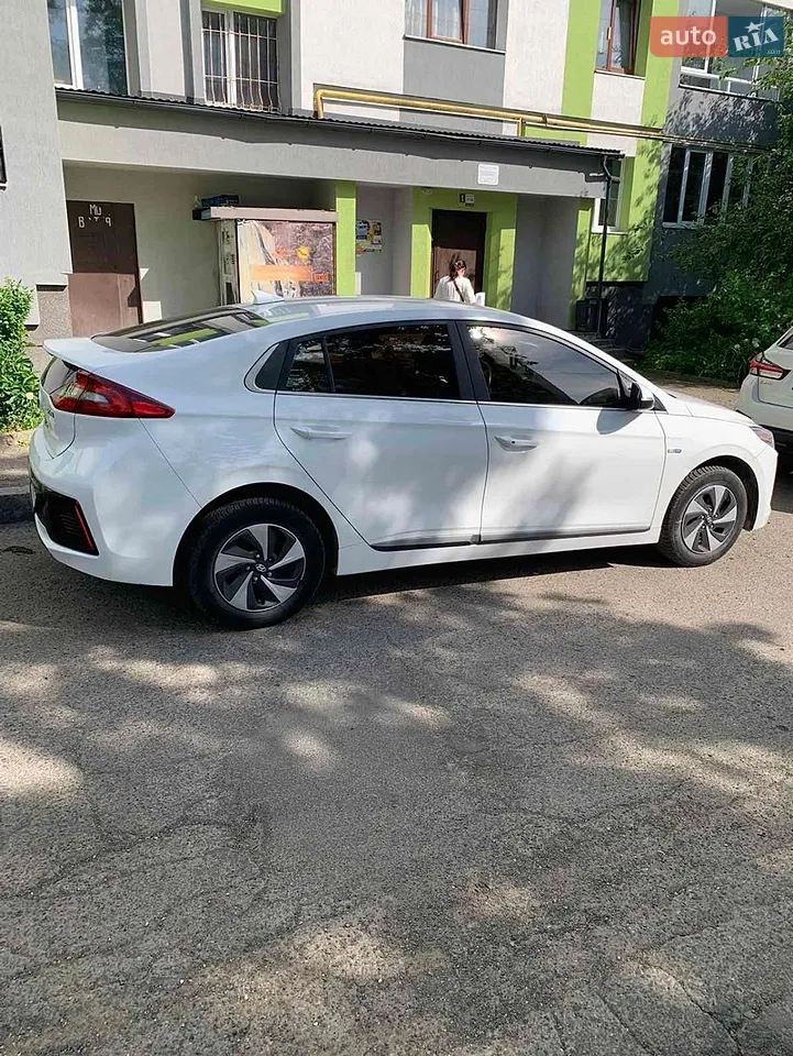 2017 Hyundai IONIQ - мініатюра 19