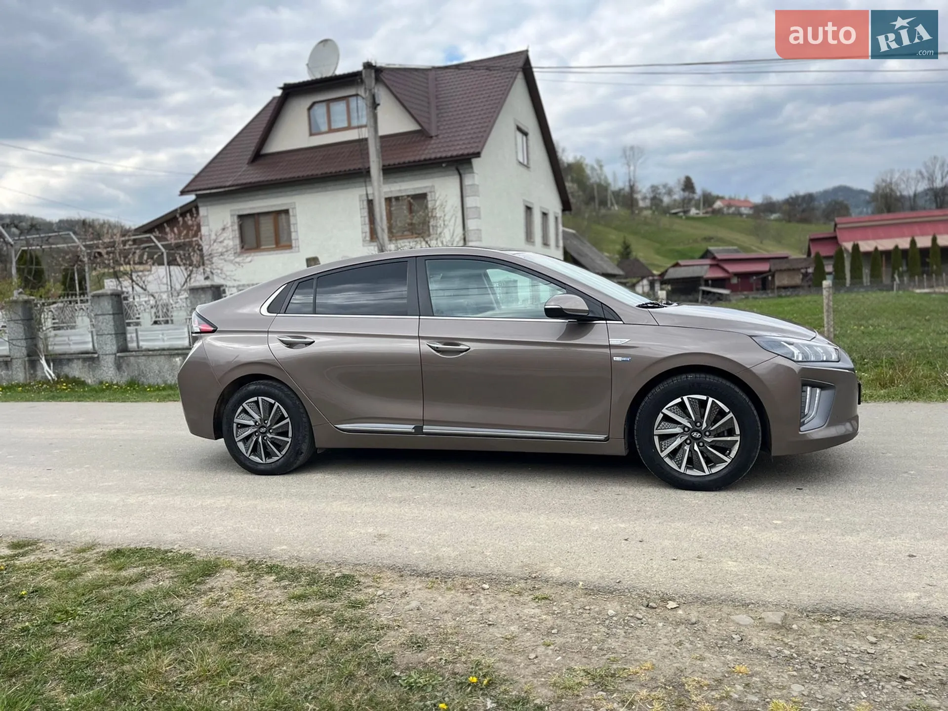 2019 Hyundai IONIQ - мініатюра 5