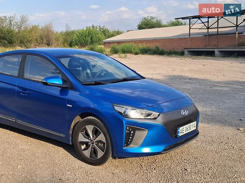 Hyundai Ioniq 2018 VIN KMHC05LH2JU028965 фото оголошення 32 з 68