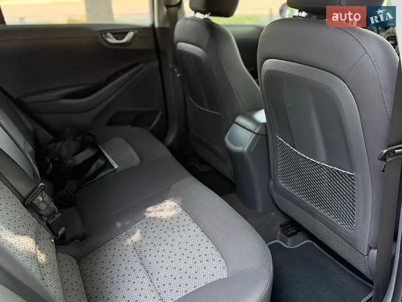 Hyundai Ioniq 2019 VIN KMHC751HFKU044416 фото оголошення 17 з 145