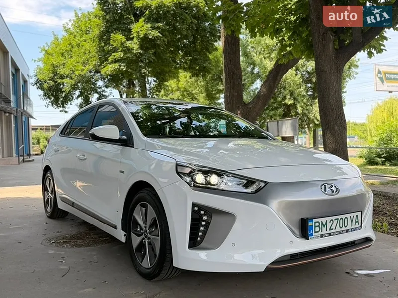 Hyundai Ioniq 2019 VIN KMHC751HFKU044416 фото оголошення 2 з 145