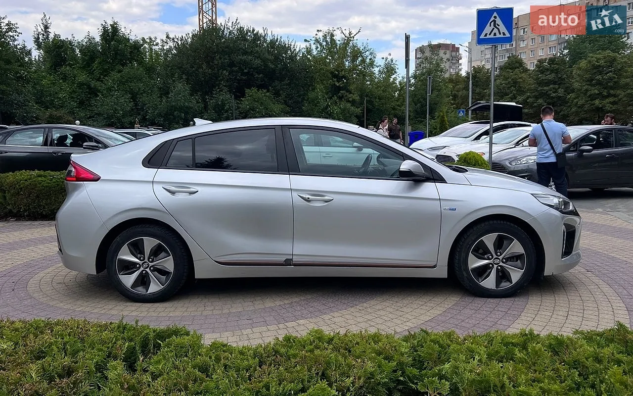 2018 Hyundai IONIQ - мініатюра 8