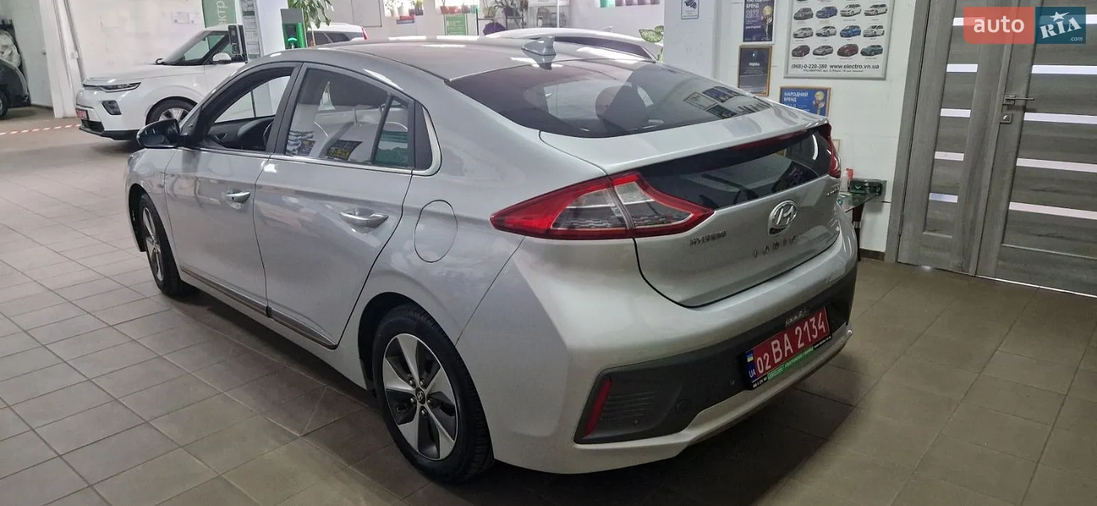 2017 Hyundai IONIQ - мініатюра 6