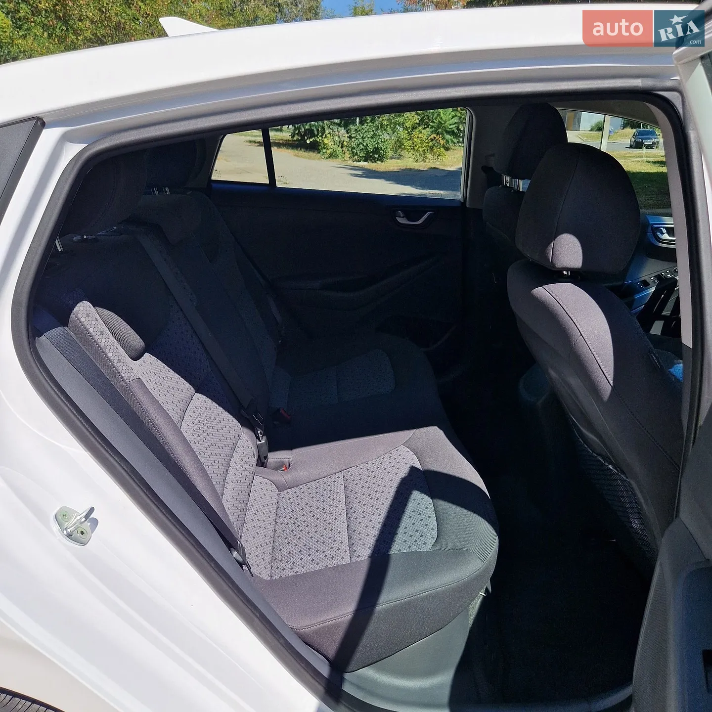 2018 Hyundai IONIQ - мініатюра 10