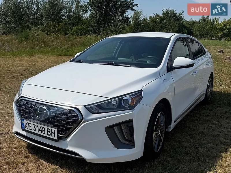 Hyundai Ioniq 2021