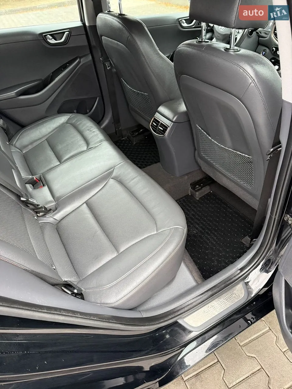 2018 Hyundai IONIQ - мініатюра 25