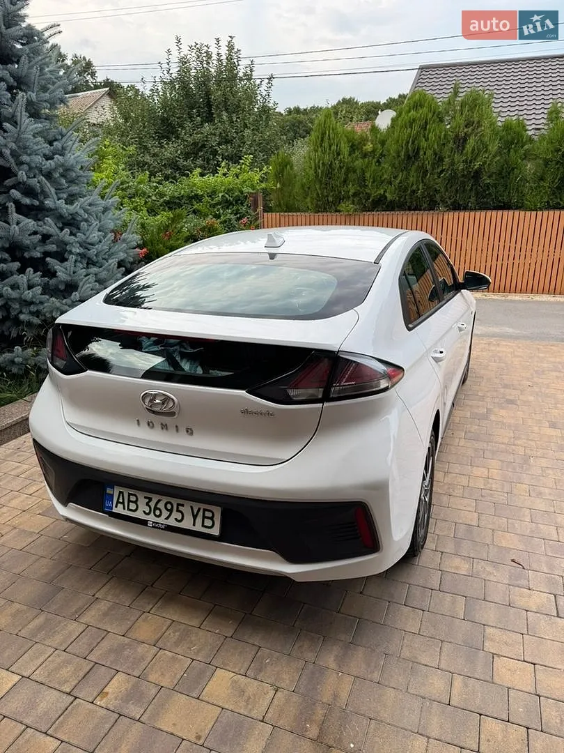 2020 Hyundai IONIQ - мініатюра 5