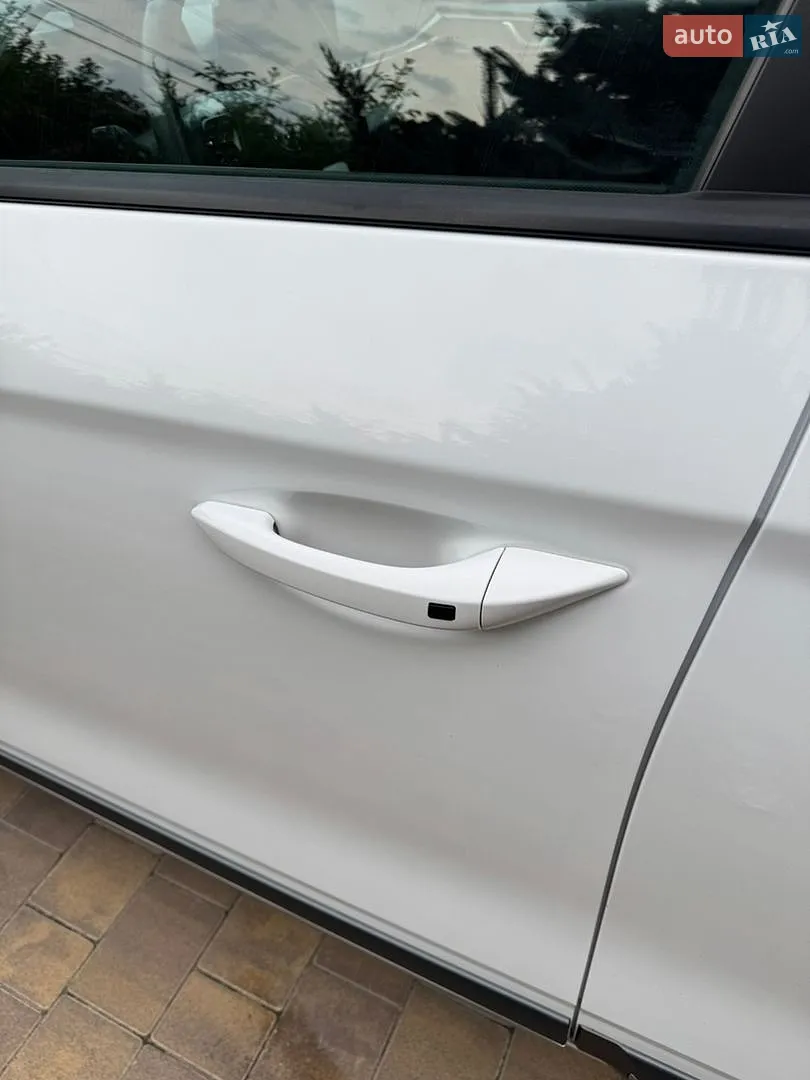 2020 Hyundai IONIQ - мініатюра 18