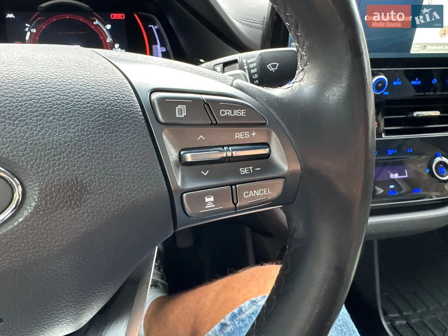 2020 Hyundai IONIQ - мініатюра 43