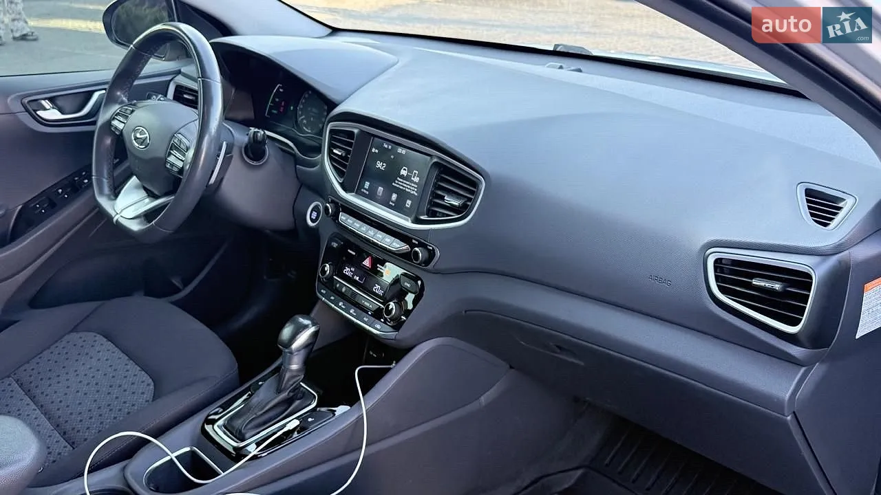 2017 Hyundai IONIQ - мініатюра 16