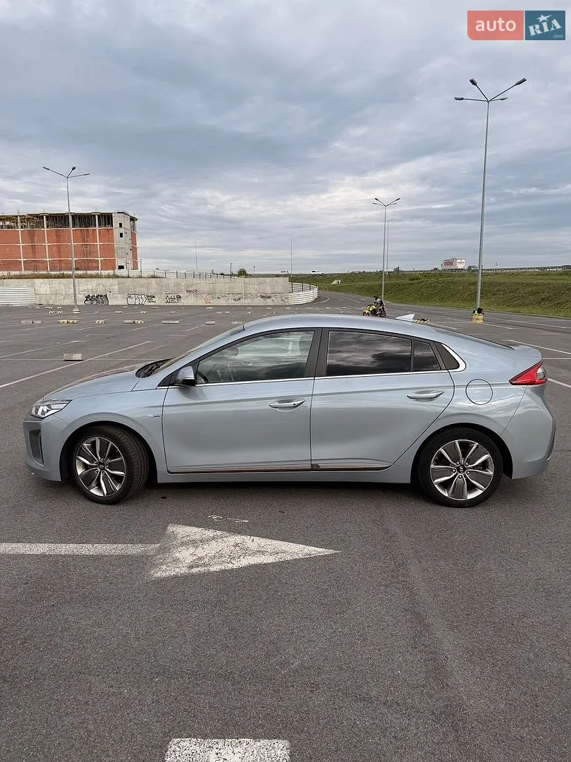 2017 Hyundai IONIQ - мініатюра 11