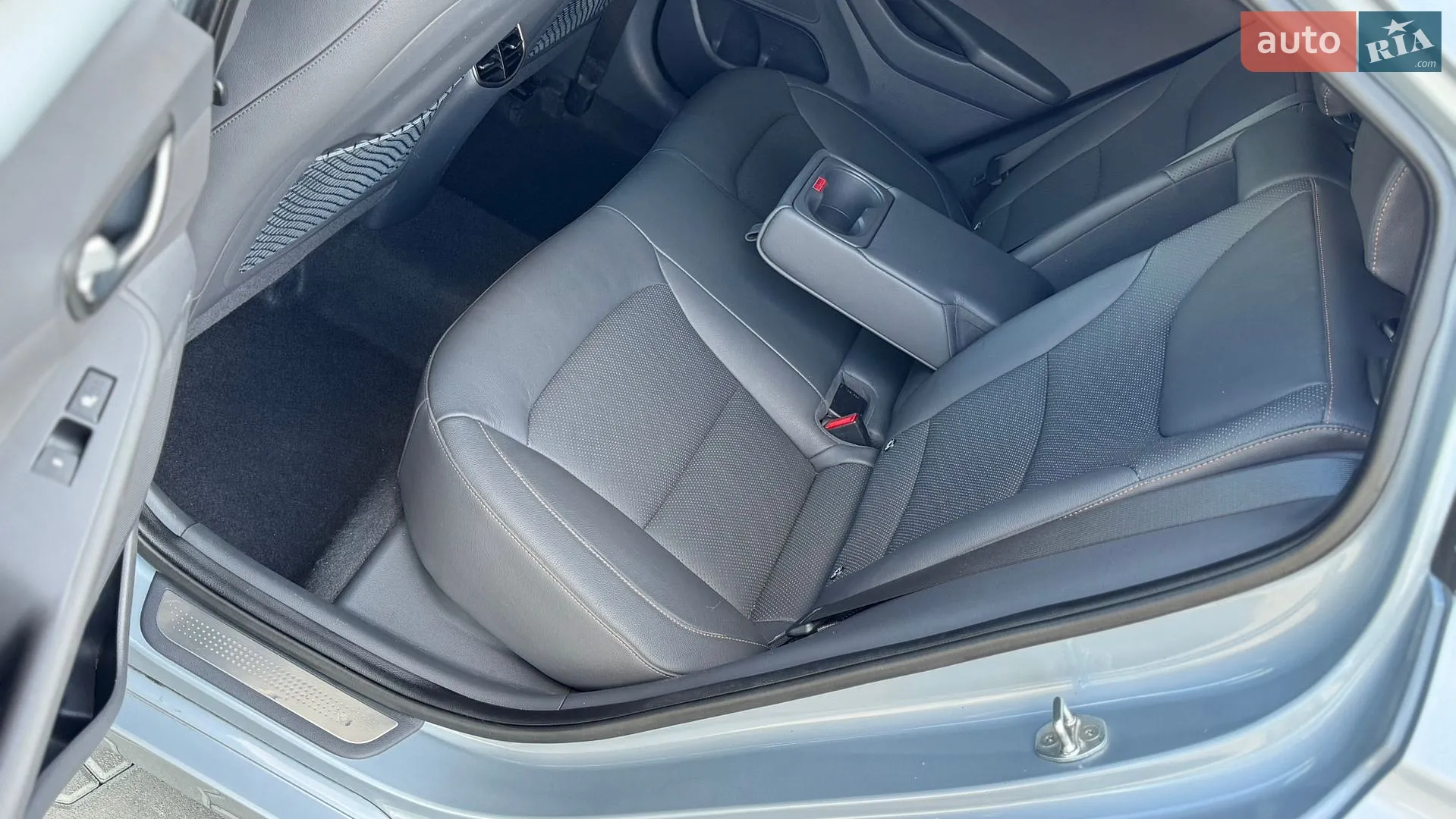 2018 Hyundai IONIQ - мініатюра 27