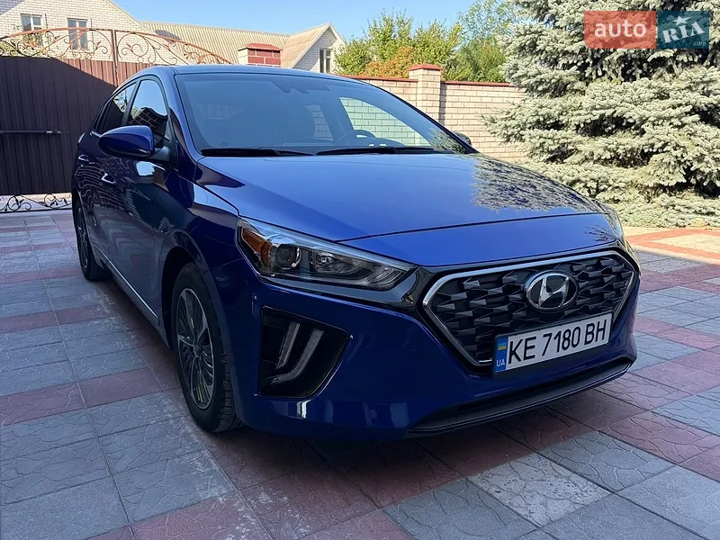 Hyundai Ioniq 2021