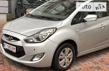 Хэтчбек Hyundai ix20 2011 в Ивано-Франковске