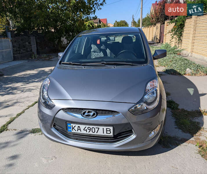 Хетчбек Hyundai ix20 2015 в Києві