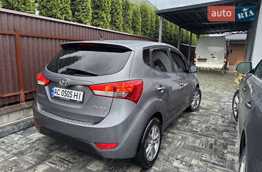 Хэтчбек Hyundai ix20 2013 в 