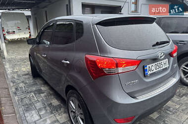 Хэтчбек Hyundai ix20 2013 в 